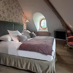 Hotel Chateau Brachet 5*